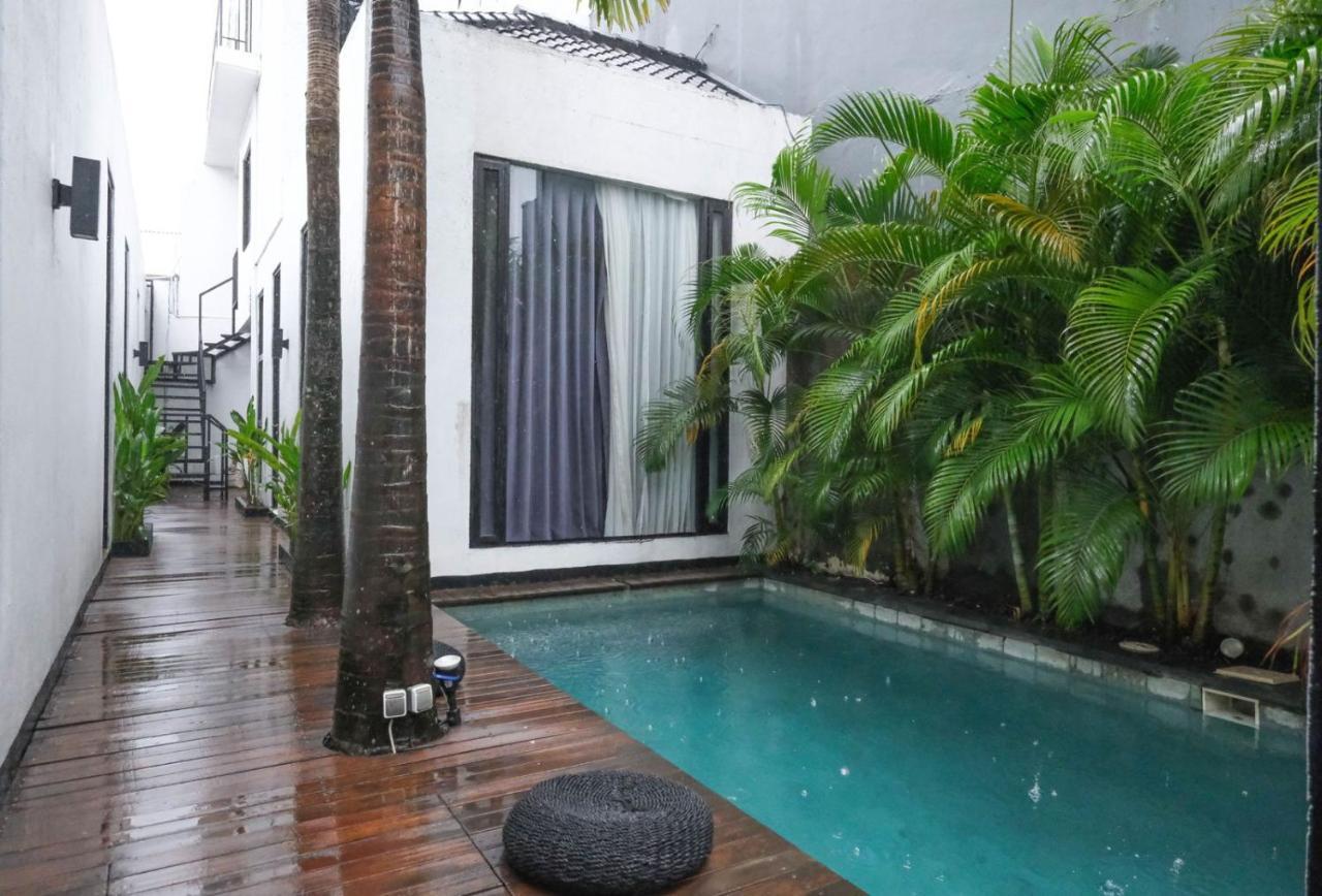 Escotel Jalak Canggu Extérieur photo